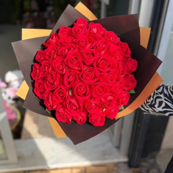 kırmızı gül buketi 